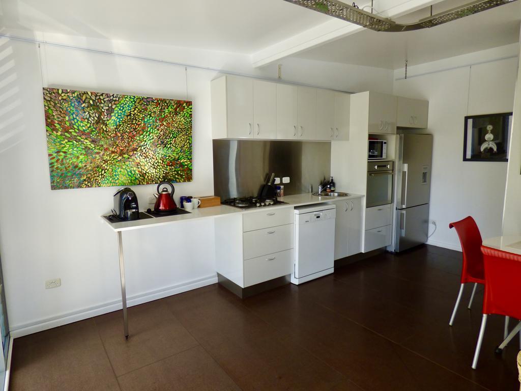 Arthouse Beachfront Accommodation Emerald Beach Εξωτερικό φωτογραφία